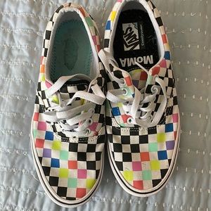 MoMA vans.
